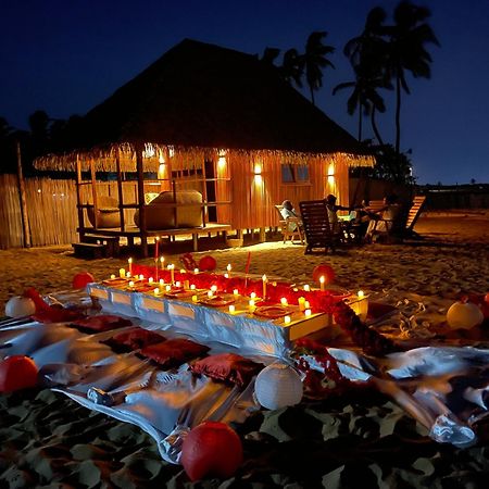 Tata Beach Hotel Cotonou Bagian luar foto