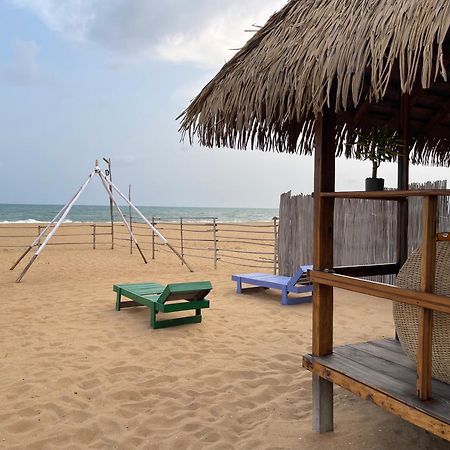 Tata Beach Hotel Cotonou Bagian luar foto
