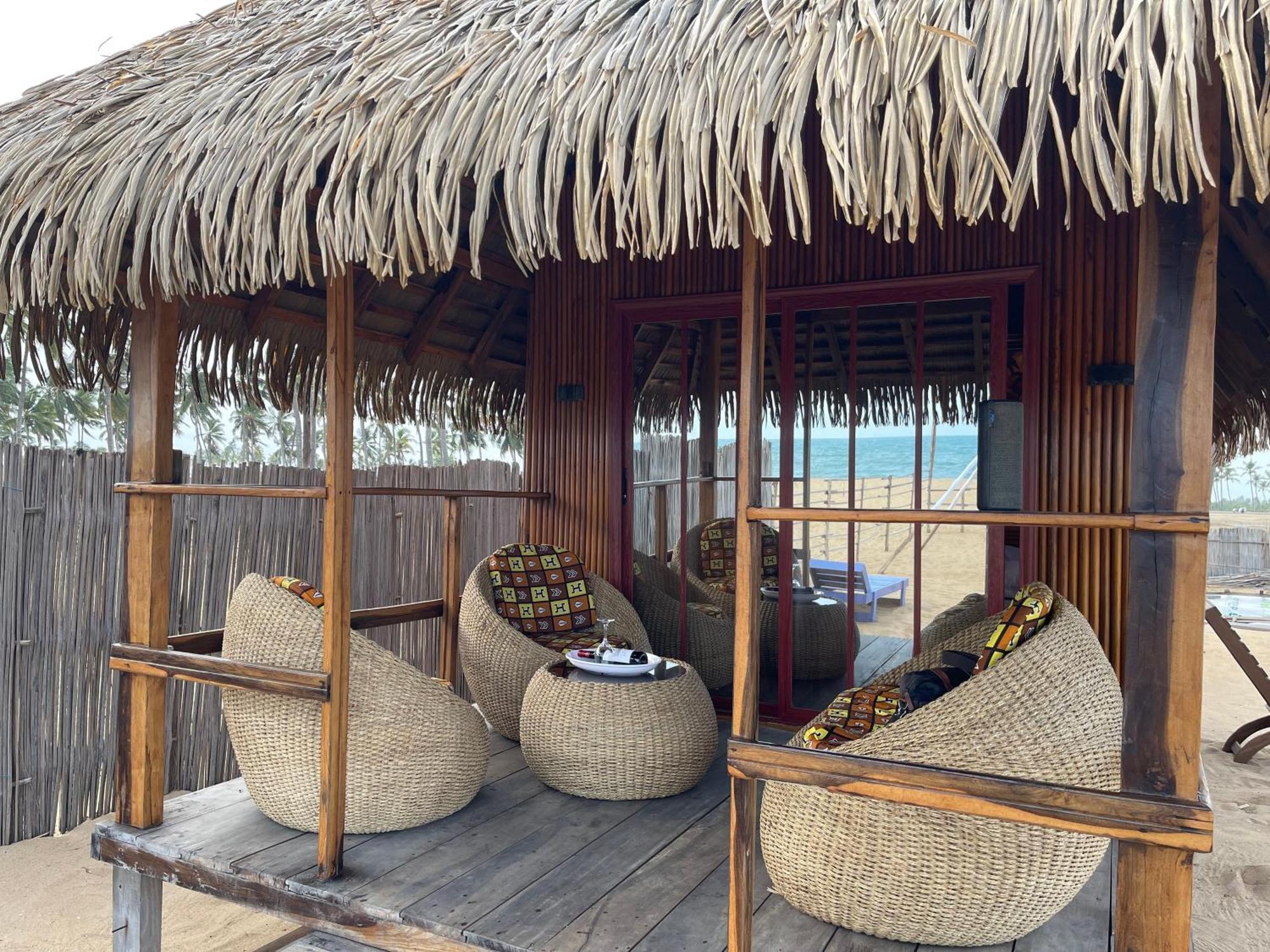 Tata Beach Hotel Cotonou Bagian luar foto